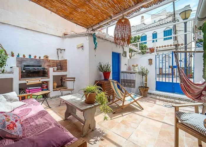Authentic Fisher House In Pedregalejo - Tcm